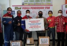 Pertamina Donasikan Ratusan Gadget untuk Siswa Tak Mampu