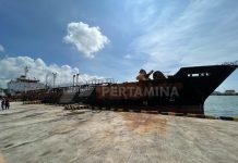 Pertamina Sukses Lakukan Pertolongan, Kapal MT Kristin Bersandar di Pelabuhan PDS Lombok